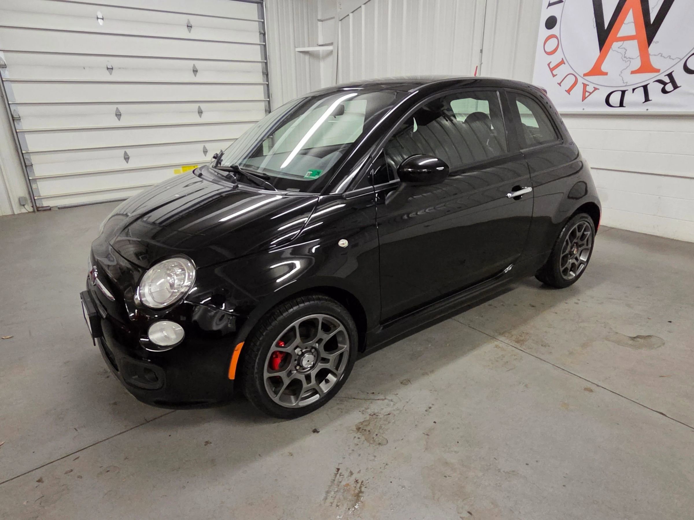 Used 2015 FIAT 500 Sport image 2