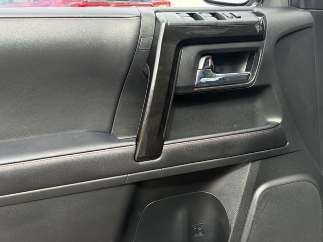 Used 2023 Toyota 4Runner TRD Off-Road AWD/4WD image 26