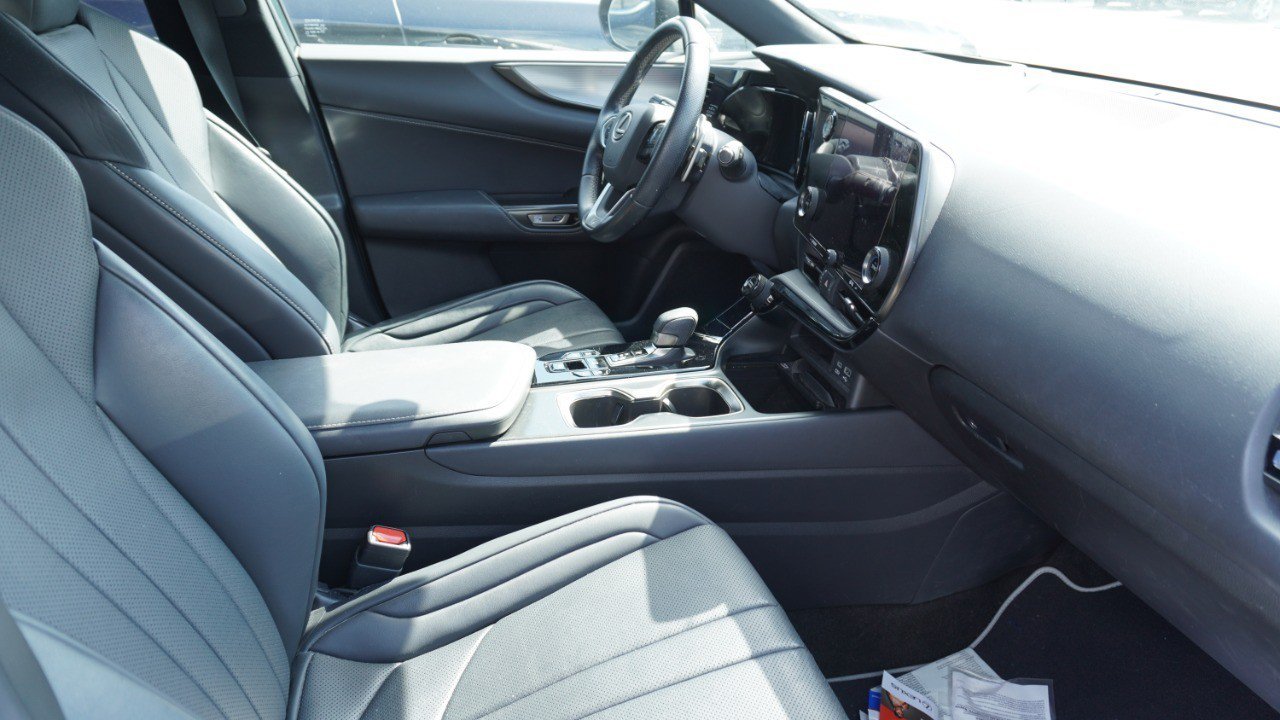 Certified 2022 Lexus NX 350 F Sport w/ Accessory Package 2 AWD/4WD image 9