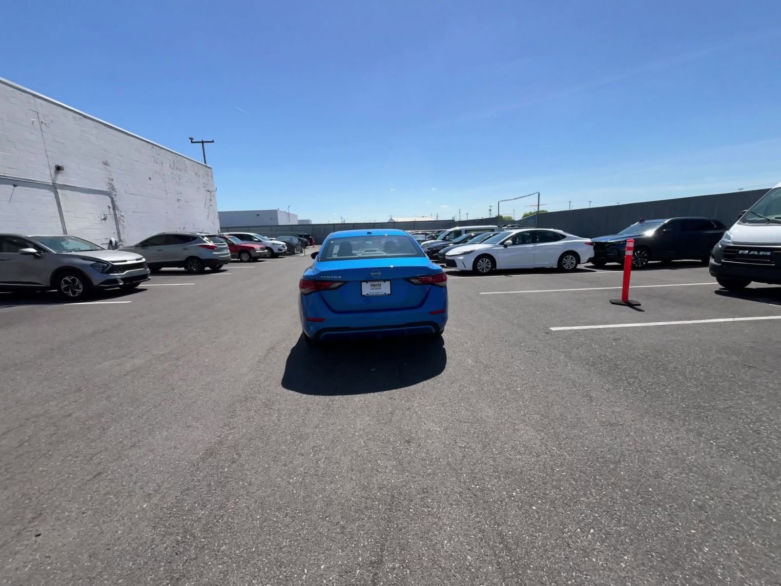 Used 2025 Nissan Sentra SV FWD image 16