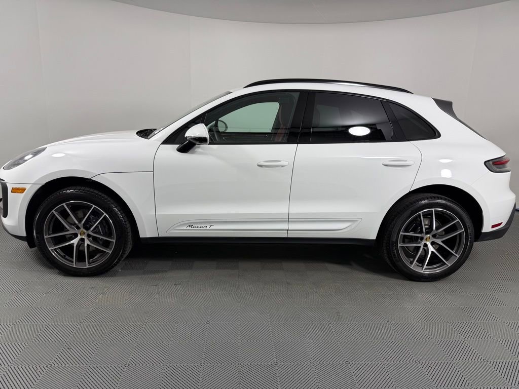 Certified 2026 Porsche Macan Turbo image 2