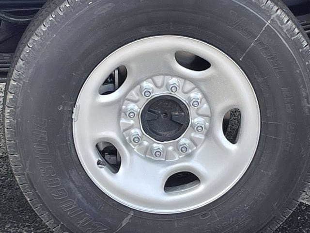 New 2025 Chevrolet Express 2500 w/ Driver Convenience Package RWD image 11