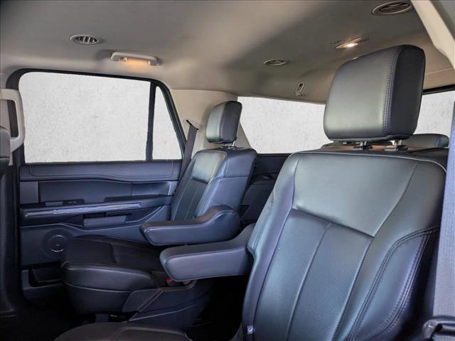 Used 2023 Ford Expedition XLT image 17