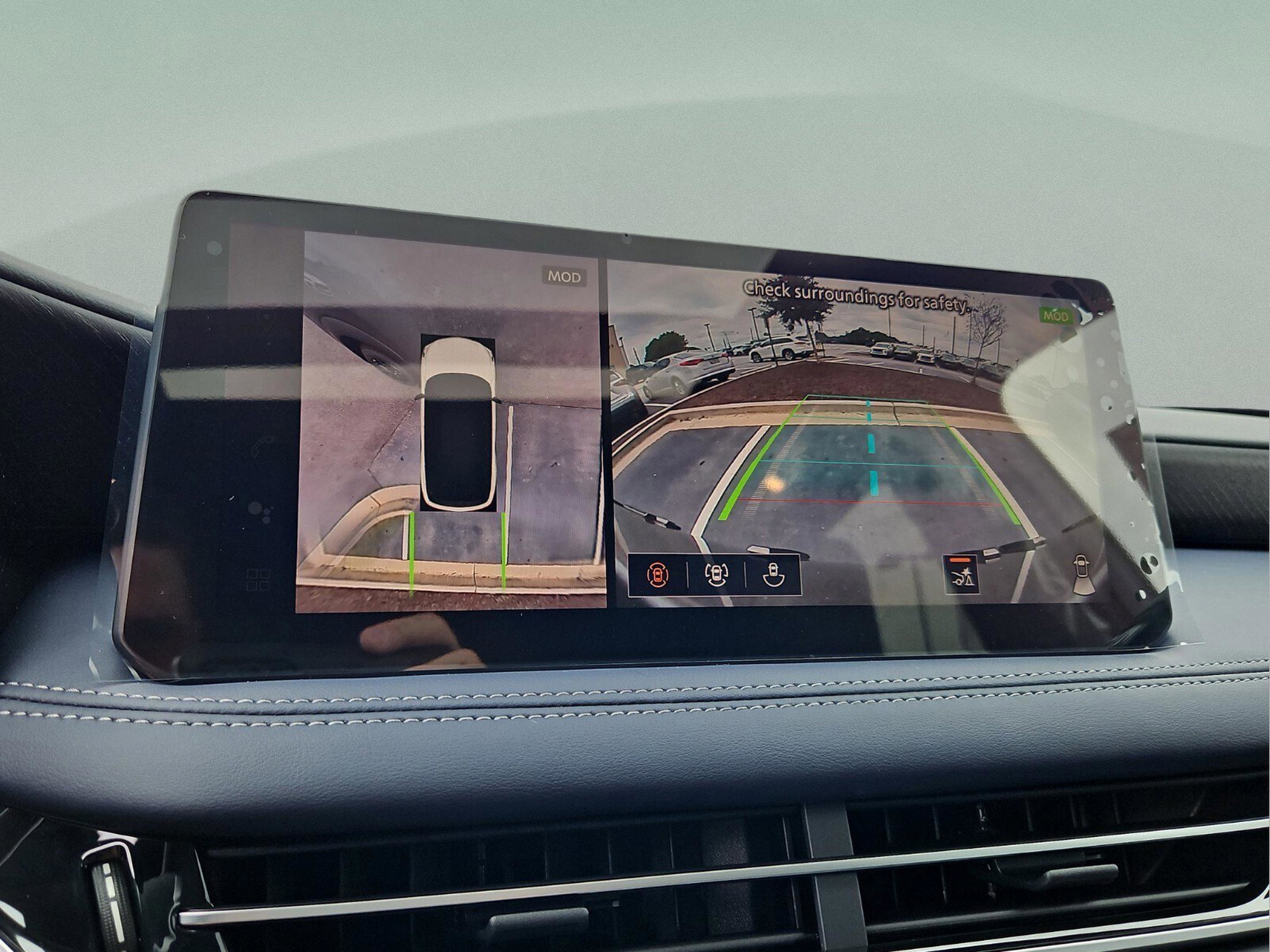 New 2026 INFINITI QX60 Sport w/ Dark Cargo Package image 16