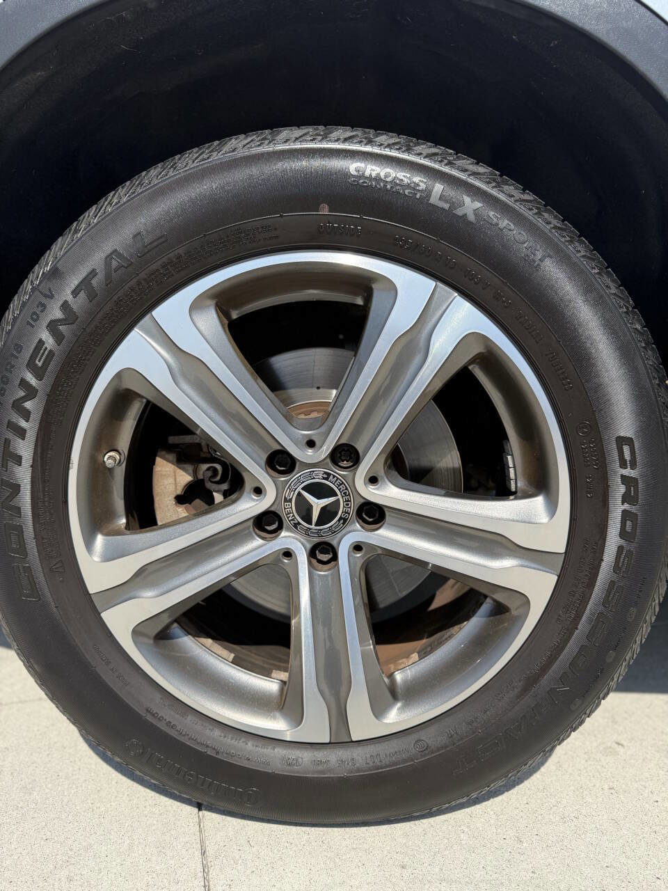 Used 2018 Mercedes-Benz GLC 300 GLC 300 4MATIC AWD 4dr SUV image 9