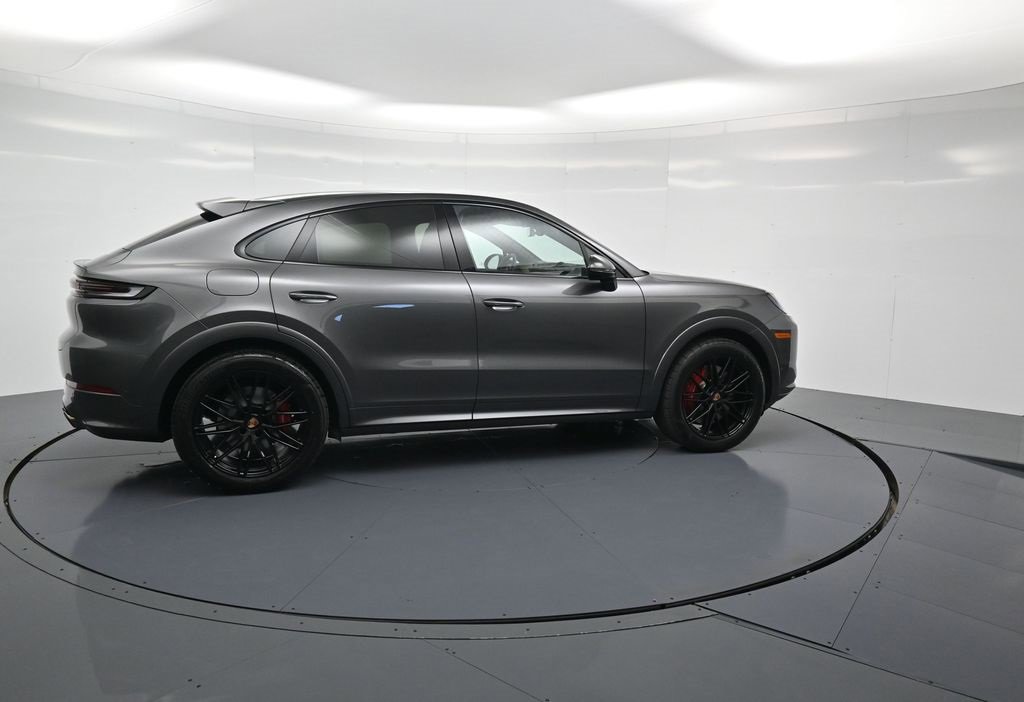 New 2026 Porsche Cayenne S image 28