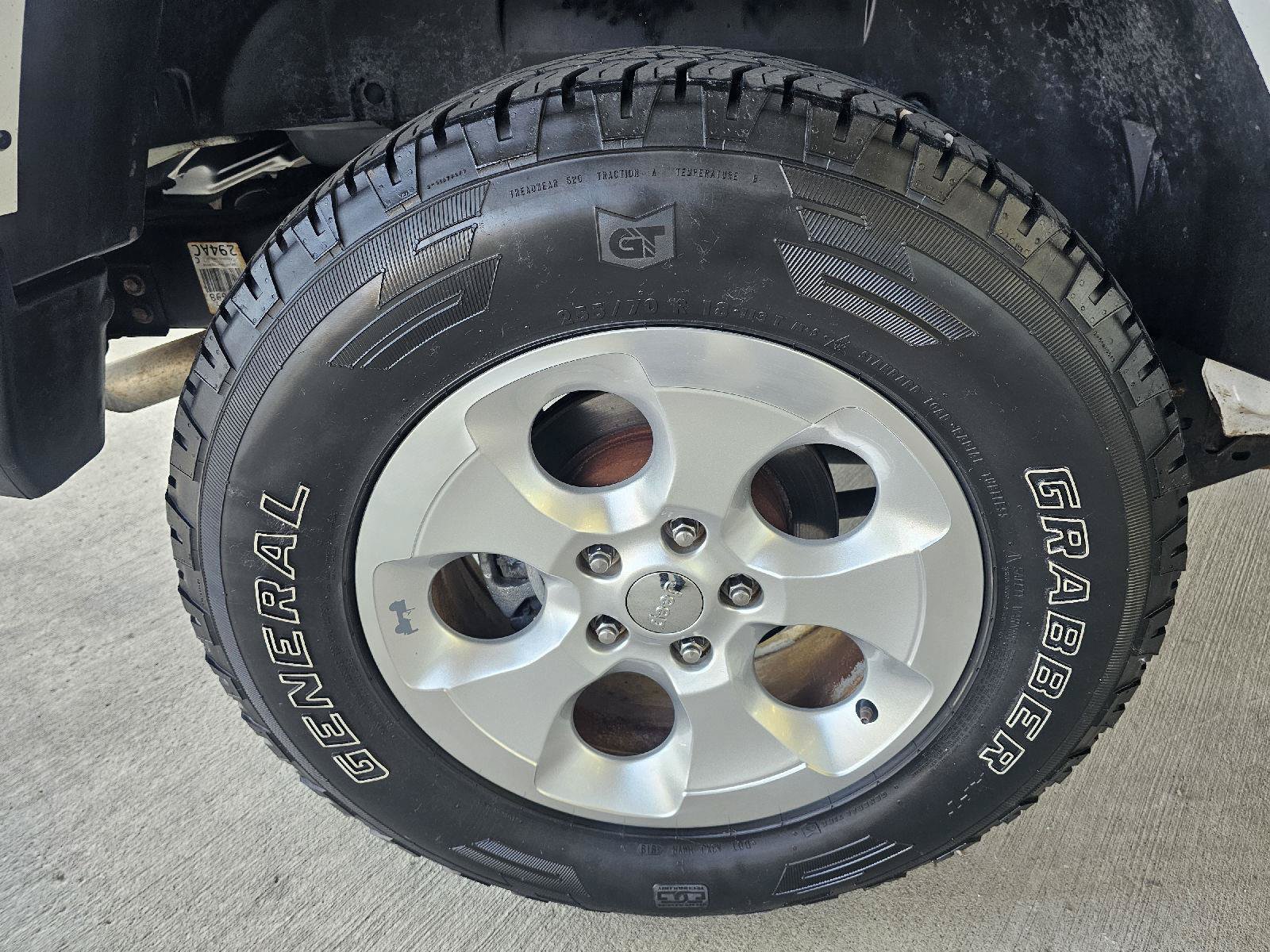 Used 2013 Jeep Wrangler Sahara w/ Connectivity Group AWD/4WD image 10