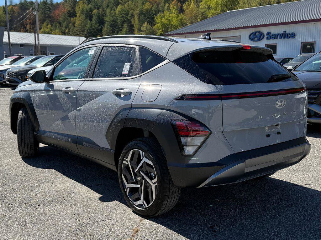 New 2026 Hyundai Kona SEL Premium image 3