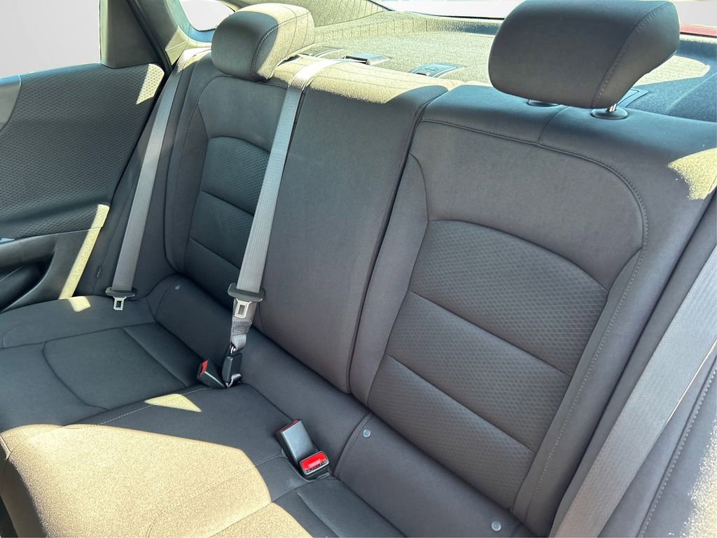 Used 2025 Chevrolet Malibu RS w/ LPO, Floor Liner Package image 17