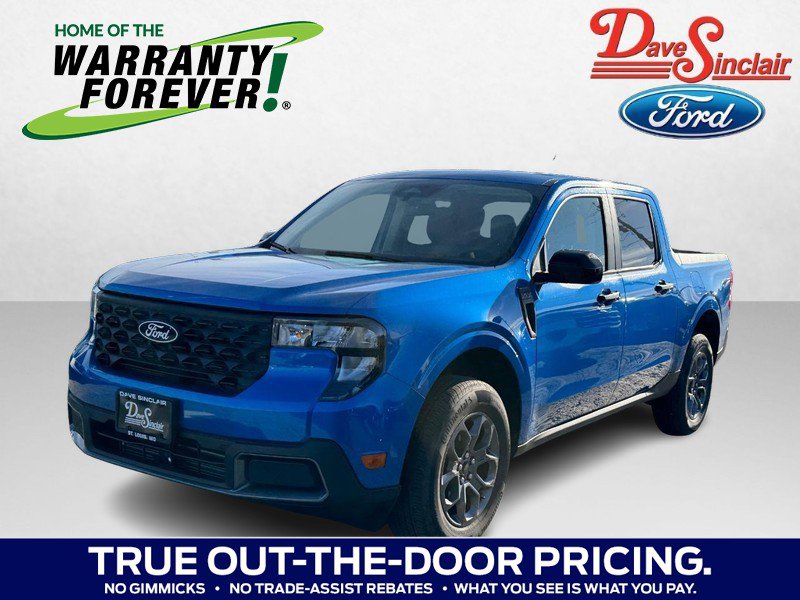 New 2025 Ford Maverick XLT w/ XLT Luxury Package AWD/4WD image 1