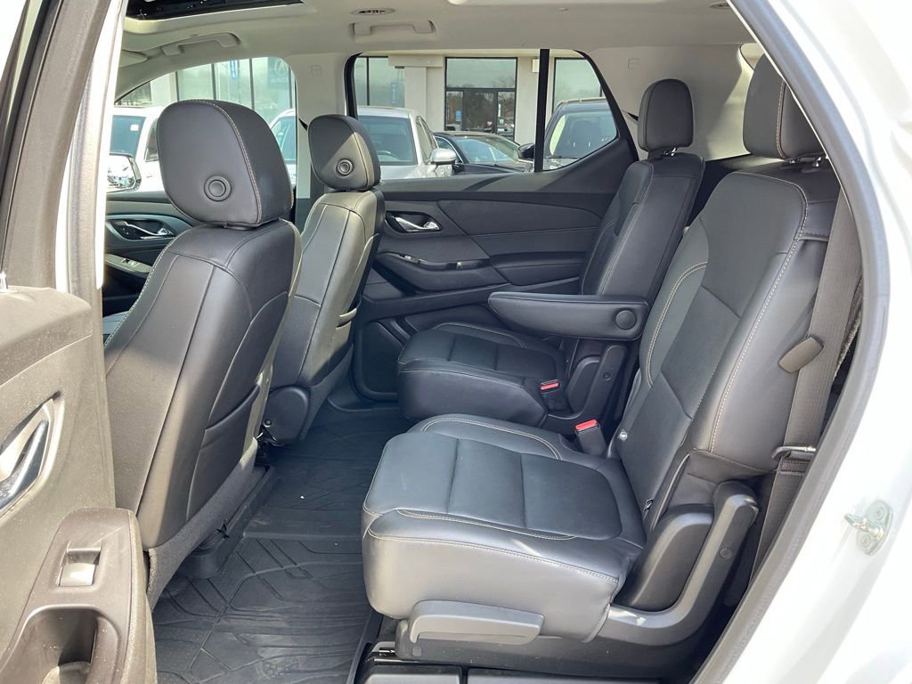 Used 2020 Chevrolet Traverse Premier w/ Redline Edition image 24
