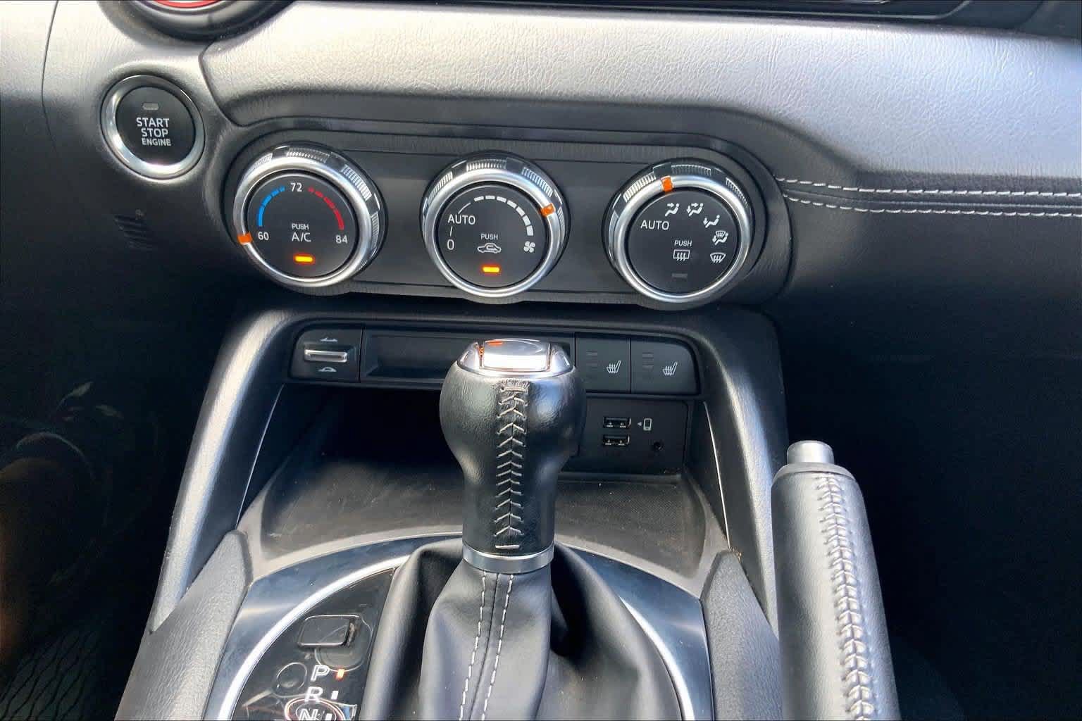 Used 2023 MAZDA MX-5 Miata Grand Touring w/ Weather Package RWD image 12