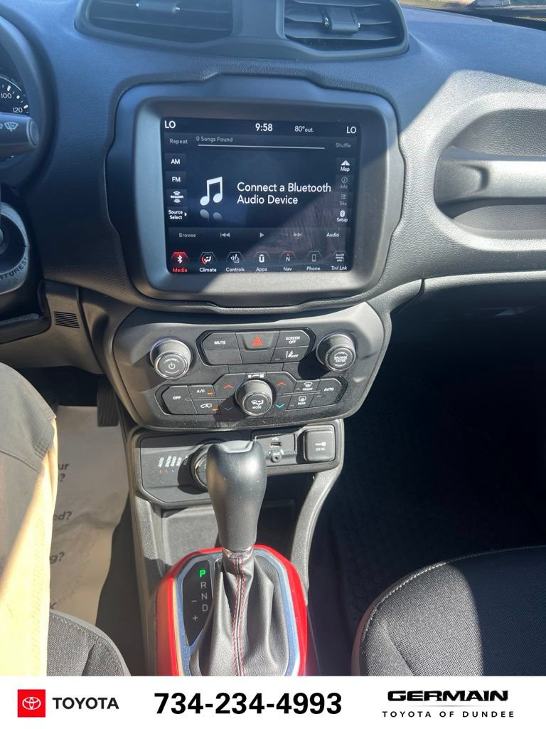 Used 2021 Jeep Renegade Trailhawk w/ Sun & Sound Group AWD/4WD image 24