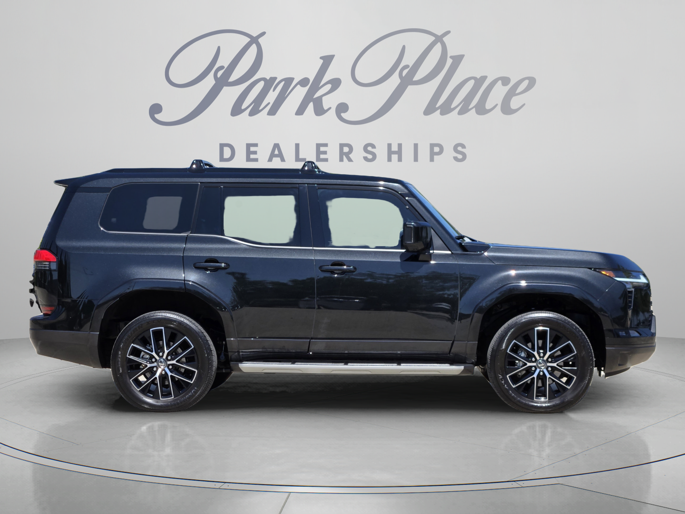 Used 2024 Lexus GX 550 w/ Accessory Package (Z1) AWD/4WD image 6