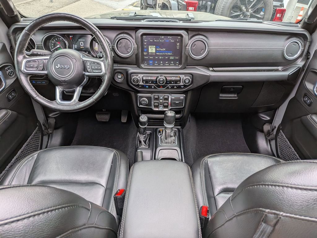 Used 2021 Jeep Wrangler Unlimited Sahara w/ Cold Weather Group AWD/4WD image 23