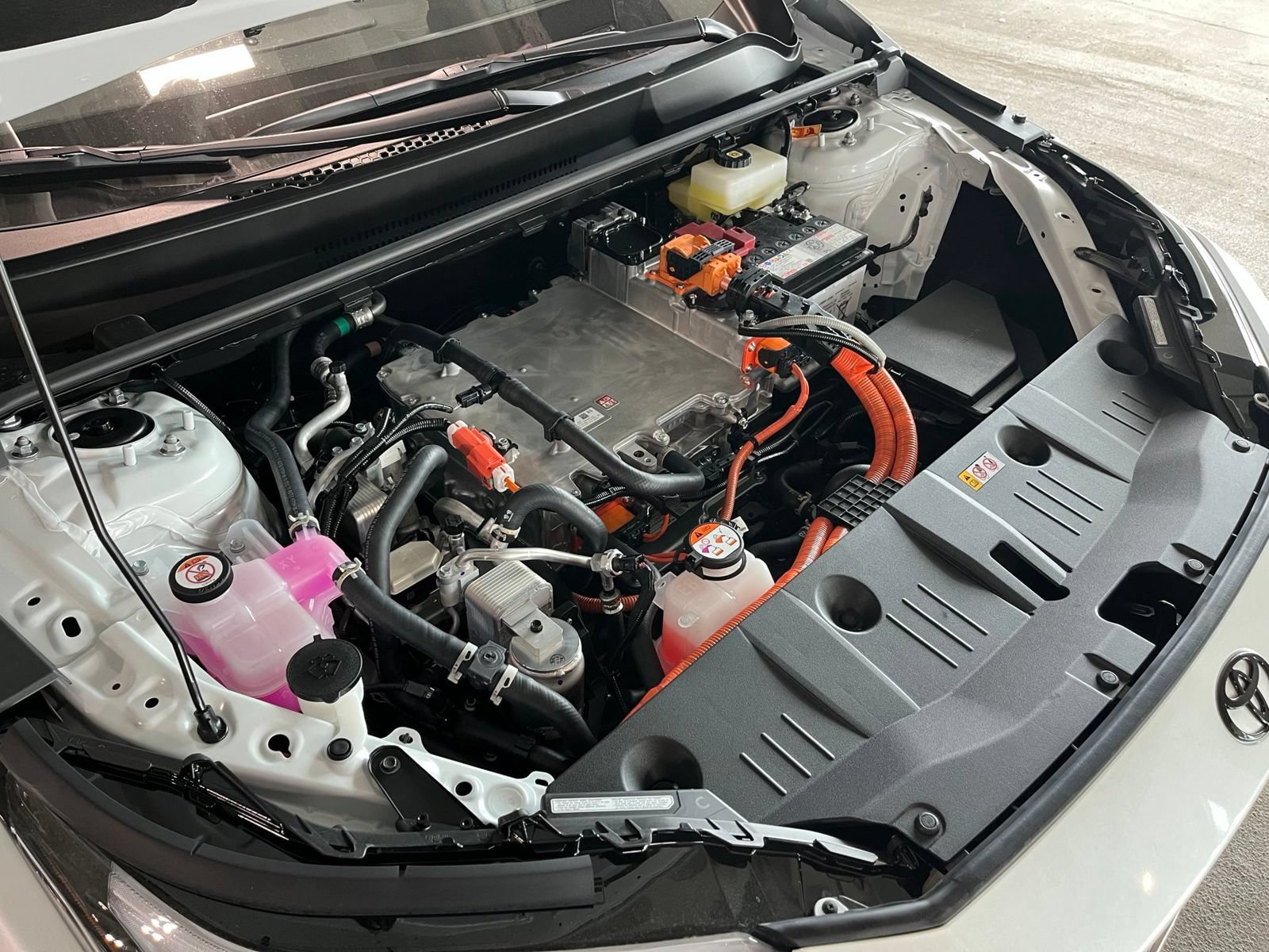 New 2026 Toyota C-HR AWD/4WD image 13