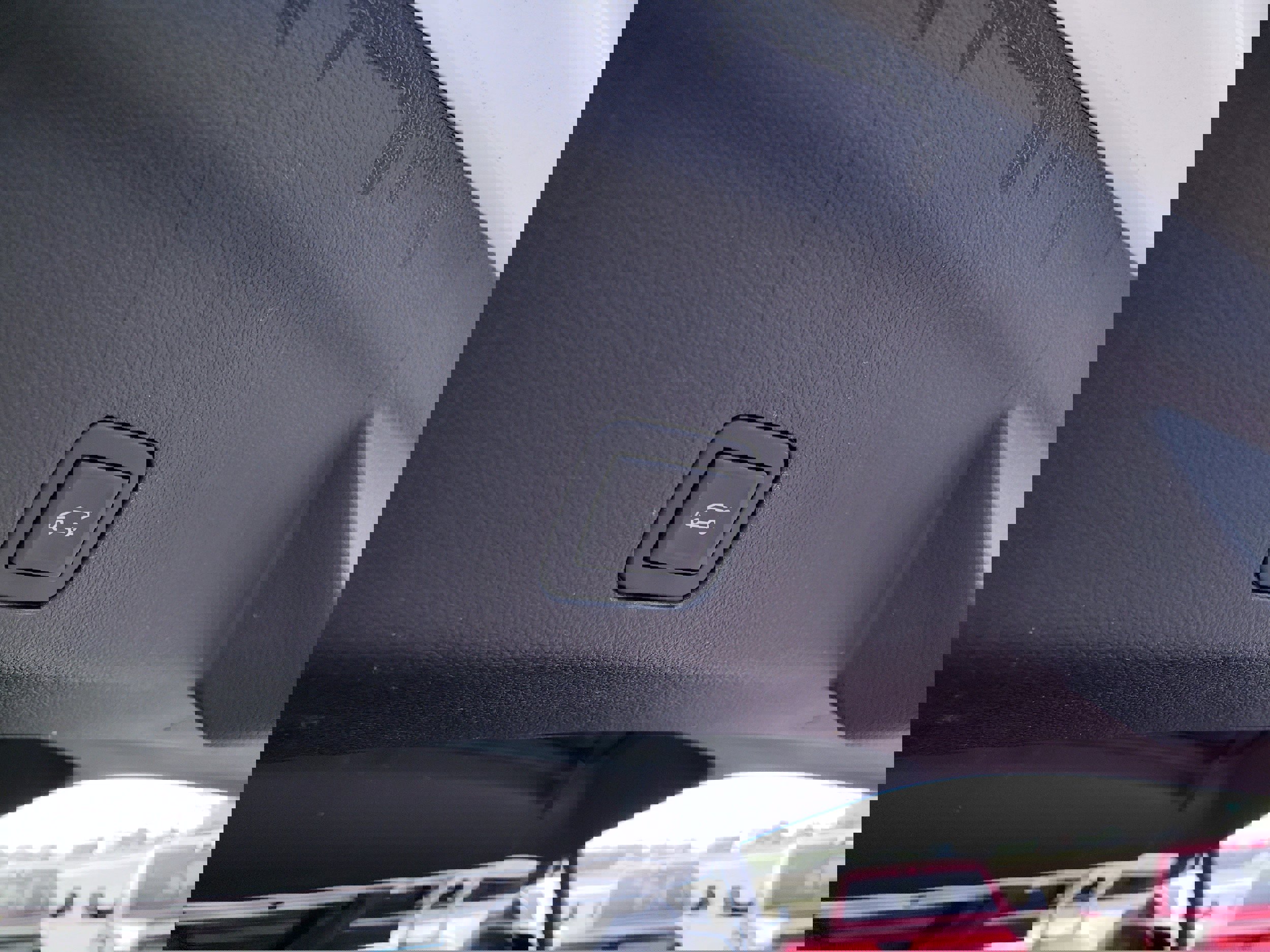 Used 2024 GMC Yukon AT4 w/ Technology Package image 26