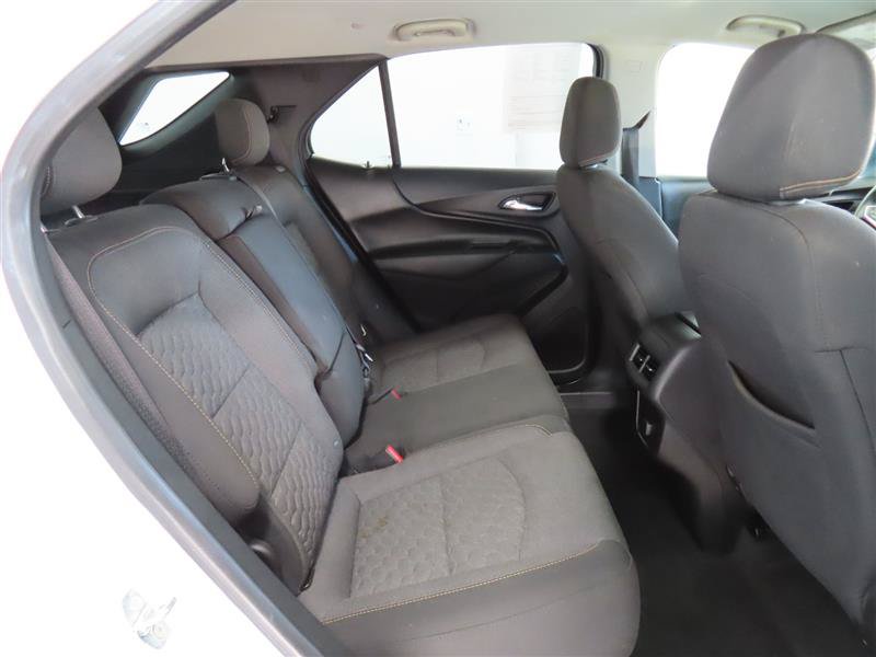 Used 2018 Chevrolet Equinox LT FWD image 32