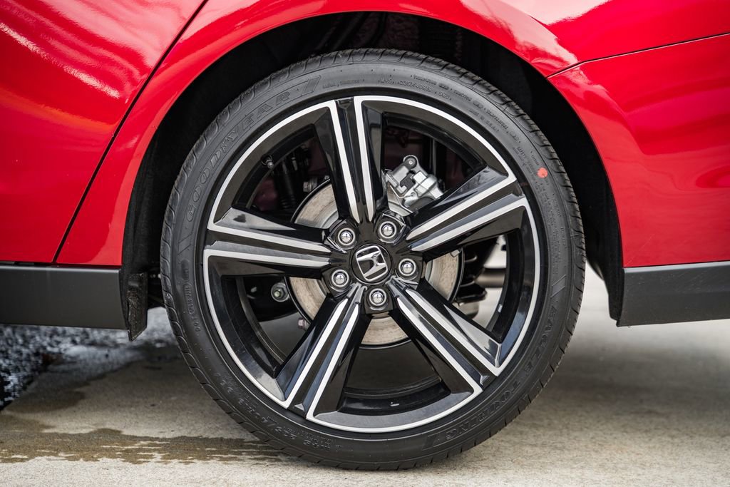 New 2025 Honda Accord Sport image 17