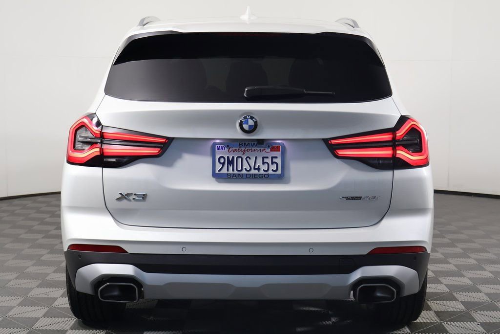 Used 2024 BMW X3 sDrive30i w/ Premium Package image 5