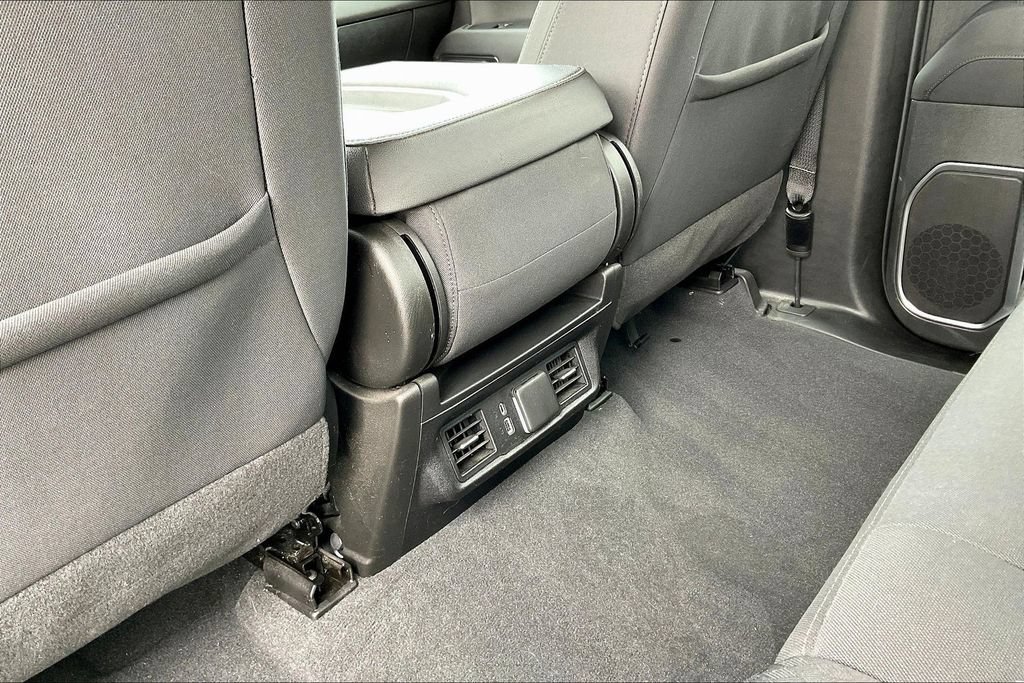 Used 2023 Chevrolet Silverado 1500 LT AWD/4WD image 22