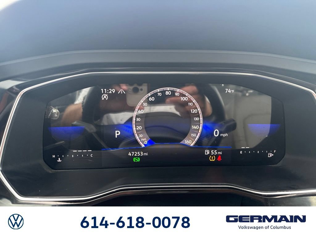 Used 2023 Volkswagen Jetta SE w/ Panoramic Sunroof Package FWD image 20