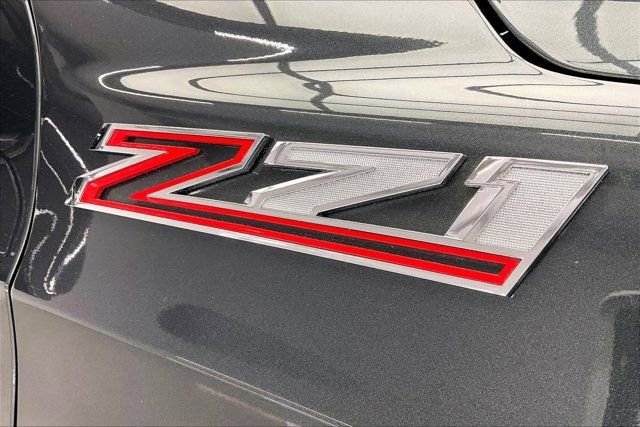 Used 2022 Chevrolet Tahoe Z71 w/ Z71 Off-Road Package image 7