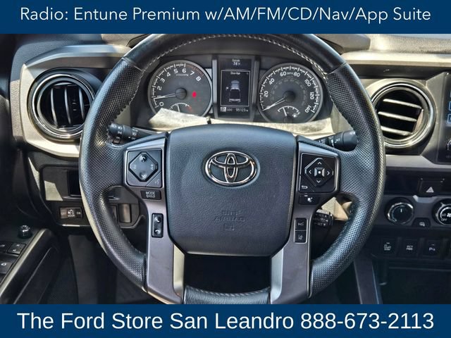 Used 2018 Toyota Tacoma TRD Off-Road w/ Technology Package AWD/4WD image 18
