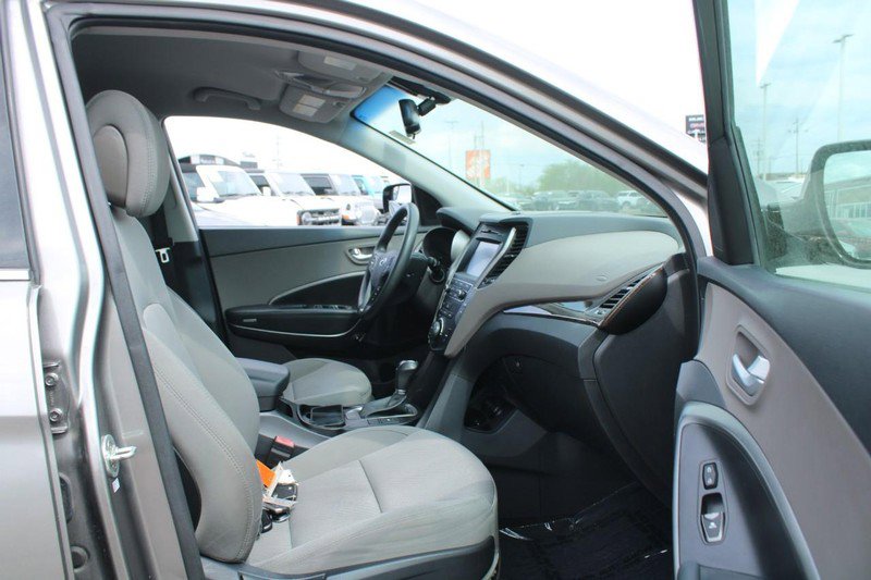Used 2018 Hyundai Santa Fe Sport w/ 2.4L Value Package 02 FWD image 12