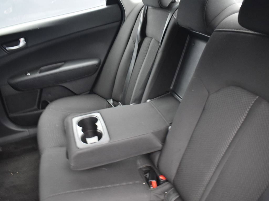 Used 2018 Kia Optima LX image 29