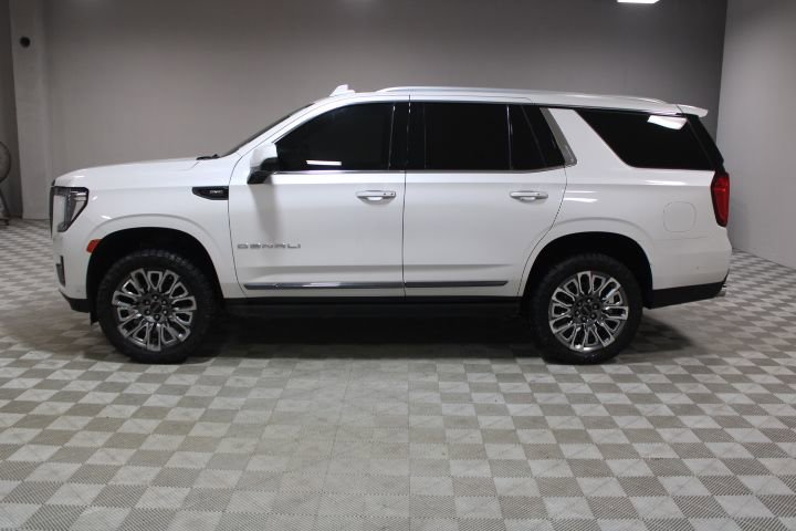 Used 2023 GMC Yukon Denali Ultimate image 9