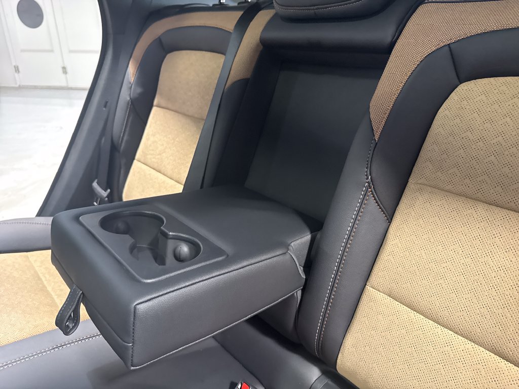 New 2026 Chevrolet Equinox ACTIV w/ Convenience Package III FWD image 38