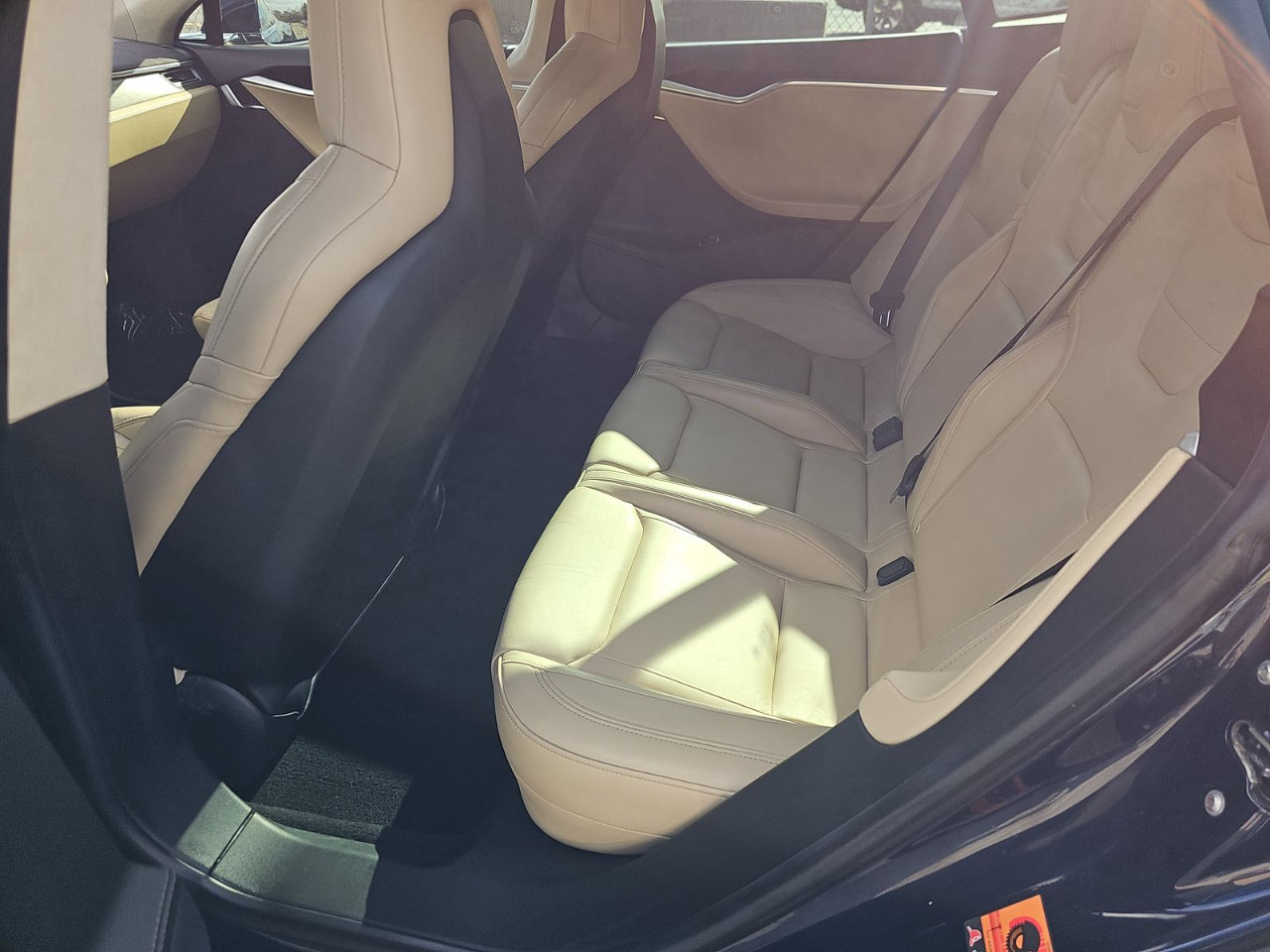 Used 2014 Tesla Model S P85D image 9