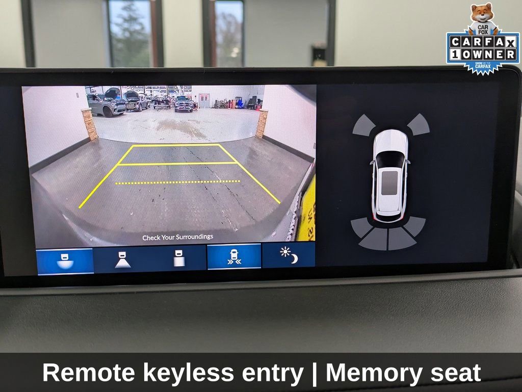 Used 2023 Acura MDX SH-AWD w/ Technology Package image 15