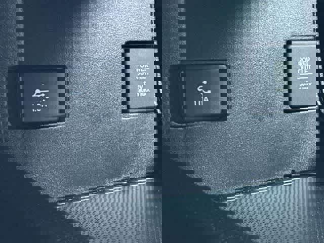 Used 2020 Honda Civic LX image 31