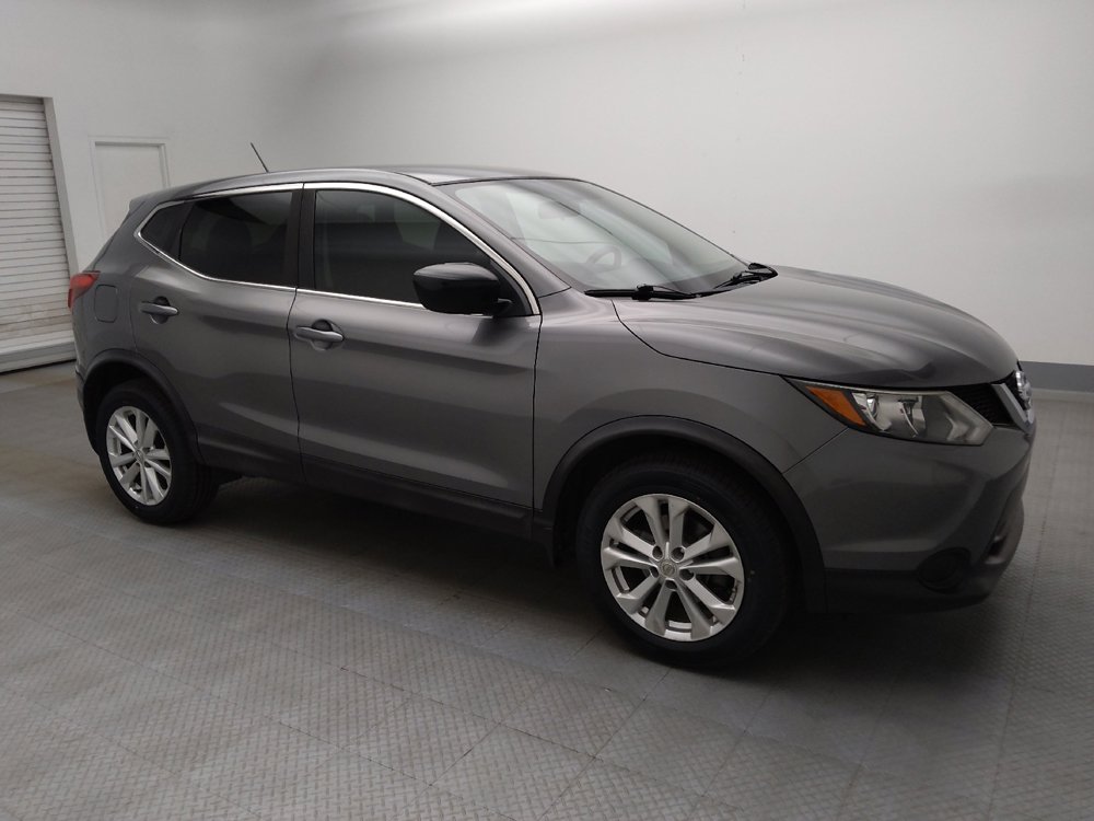 Used 2017 Nissan Rogue Sport S w/ S Appearance Package FWD image 11