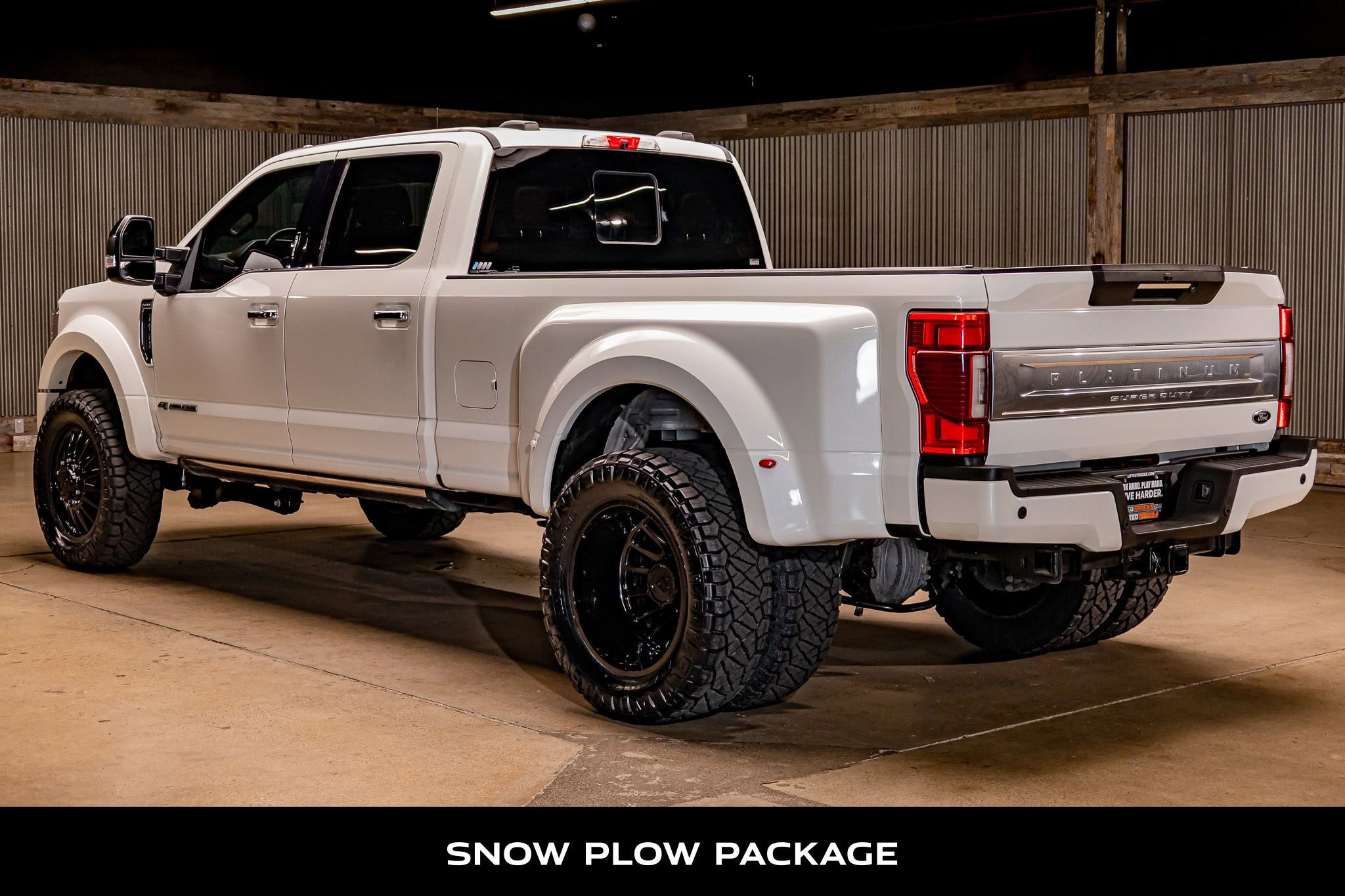 Used 2020 Ford F450 Platinum w/ FX4 Off-Road Package image 7