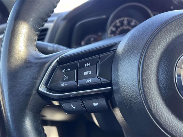 Used 2017 MAZDA MAZDA3 Touring image 32