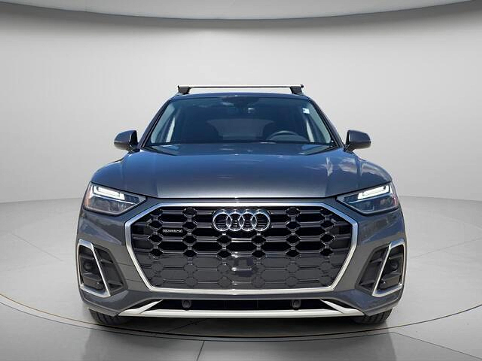 Used 2024 Audi Q5 2.0T Premium w/ Convenience Package AWD/4WD image 9