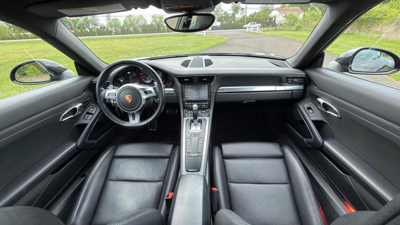 Used 2016 Porsche 911 Carrera Black Edition RWD image 35