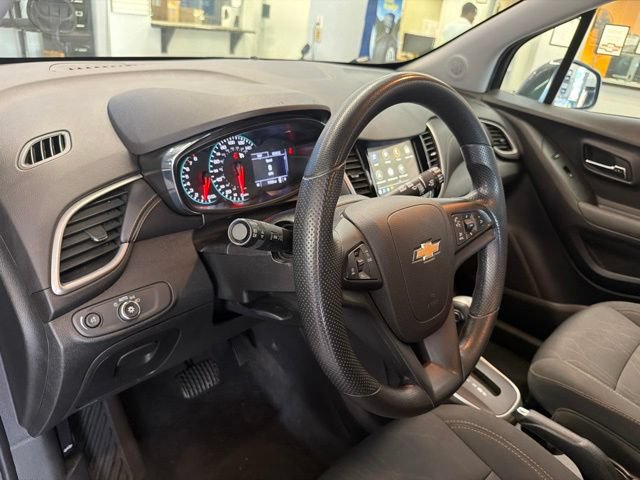 Used 2019 Chevrolet Trax LT AWD/4WD image 11