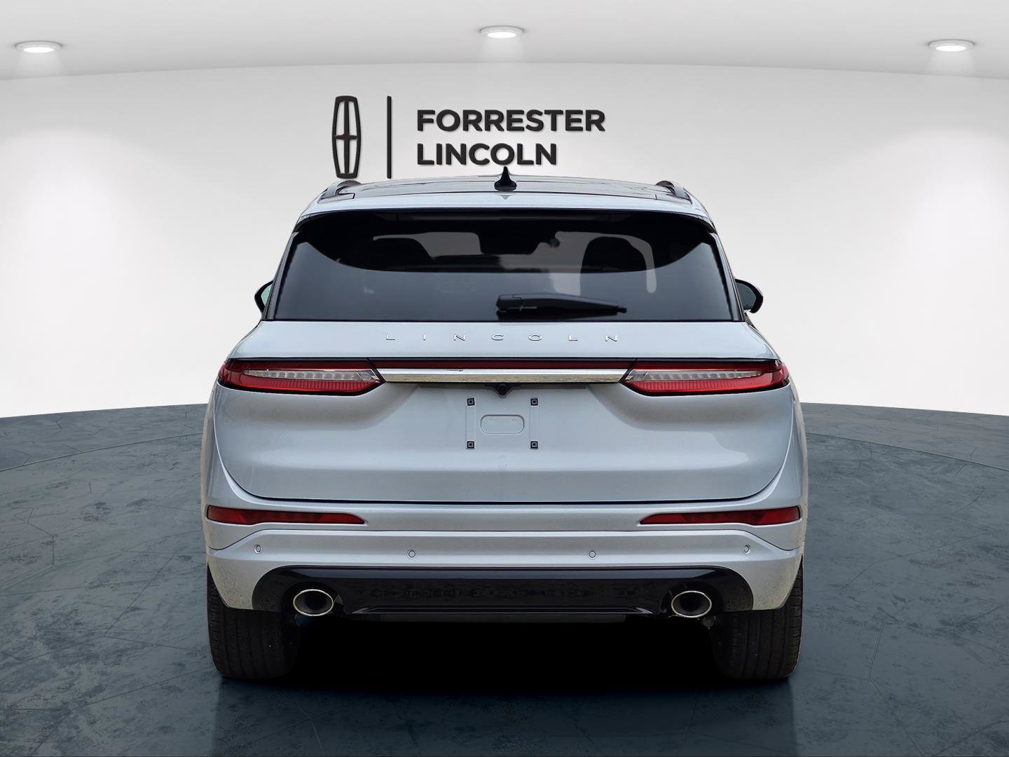 New 2026 Lincoln Corsair Reserve w/ Jet Appearance Package AWD/4WD image 4