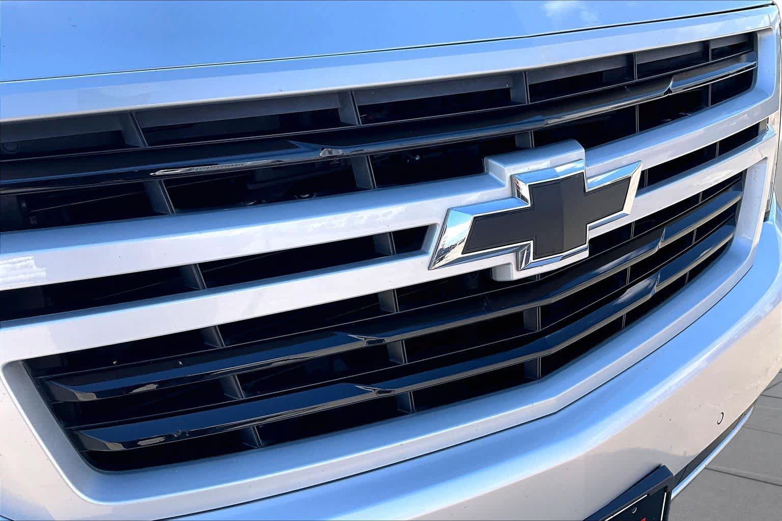 Used 2019 Chevrolet Tahoe LT w/ RST Edition AWD/4WD image 30