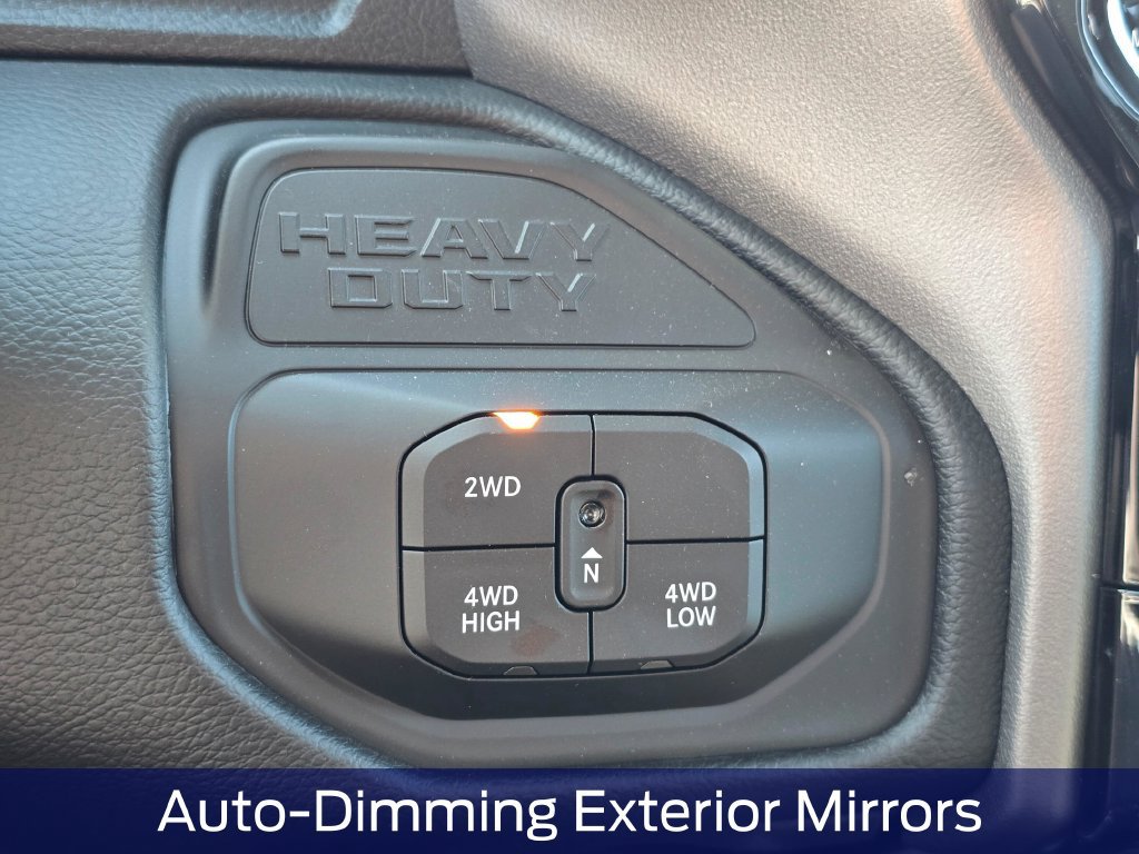 New 2026 RAM 3500 Laramie AWD/4WD image 25