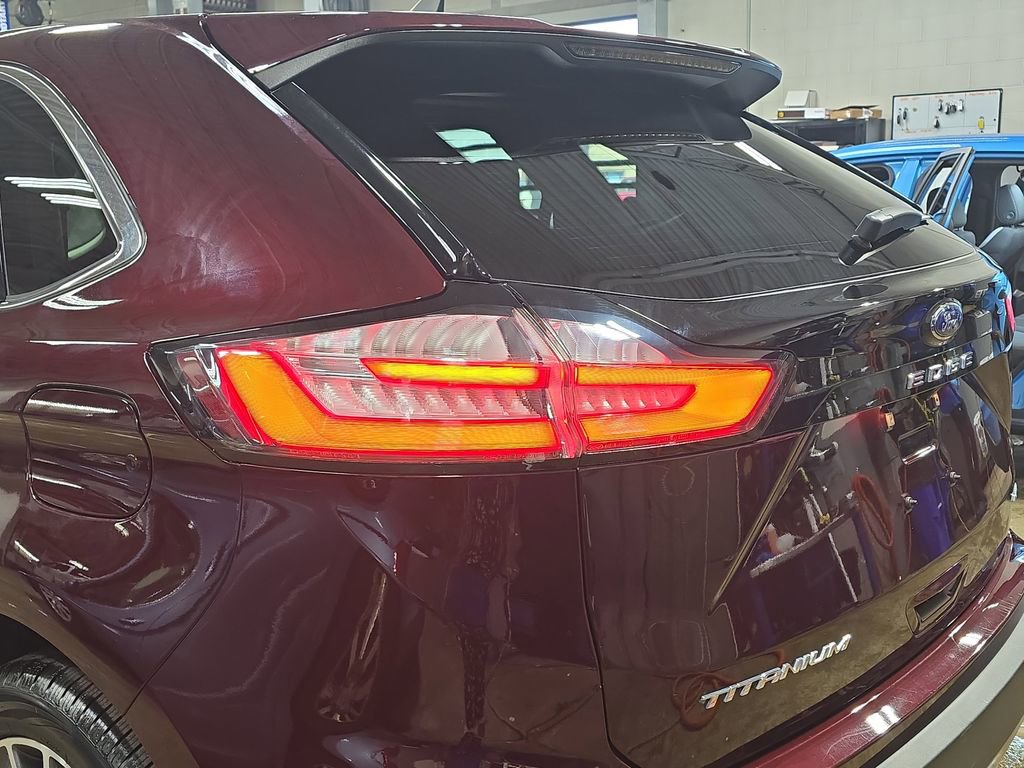 Used 2024 Ford Edge Titanium image 36