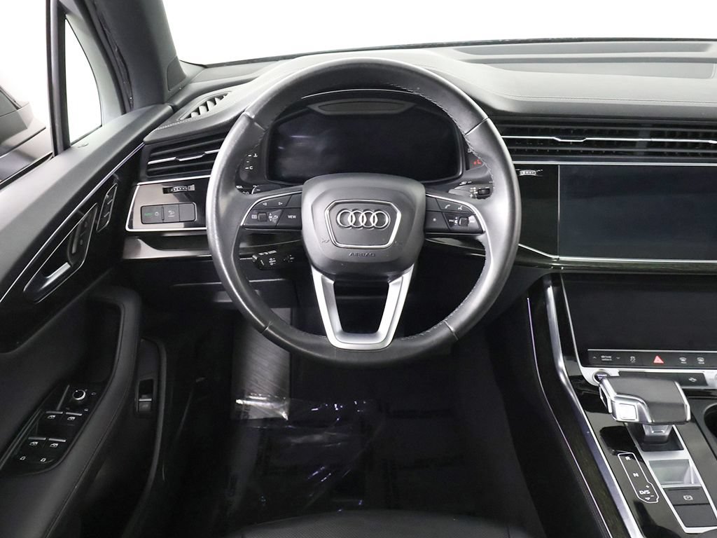 Used 2023 Audi Q7 2.0T Premium Plus w/ Premium Plus Package AWD/4WD image 40