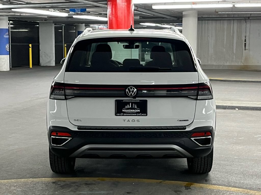 New 2026 Volkswagen Taos SEL AWD/4WD image 33