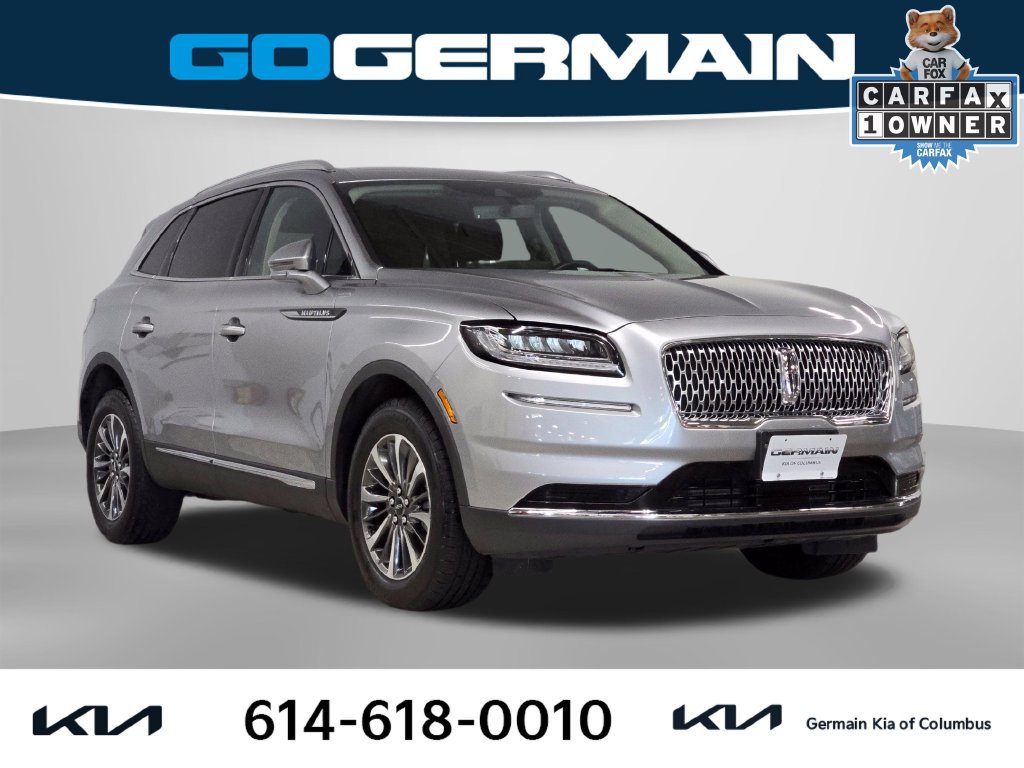 Used 2023 Lincoln Nautilus Reserve AWD/4WD image 4
