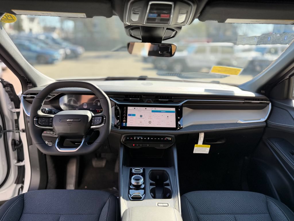 New 2026 Jeep Cherokee Laredo AWD/4WD image 9