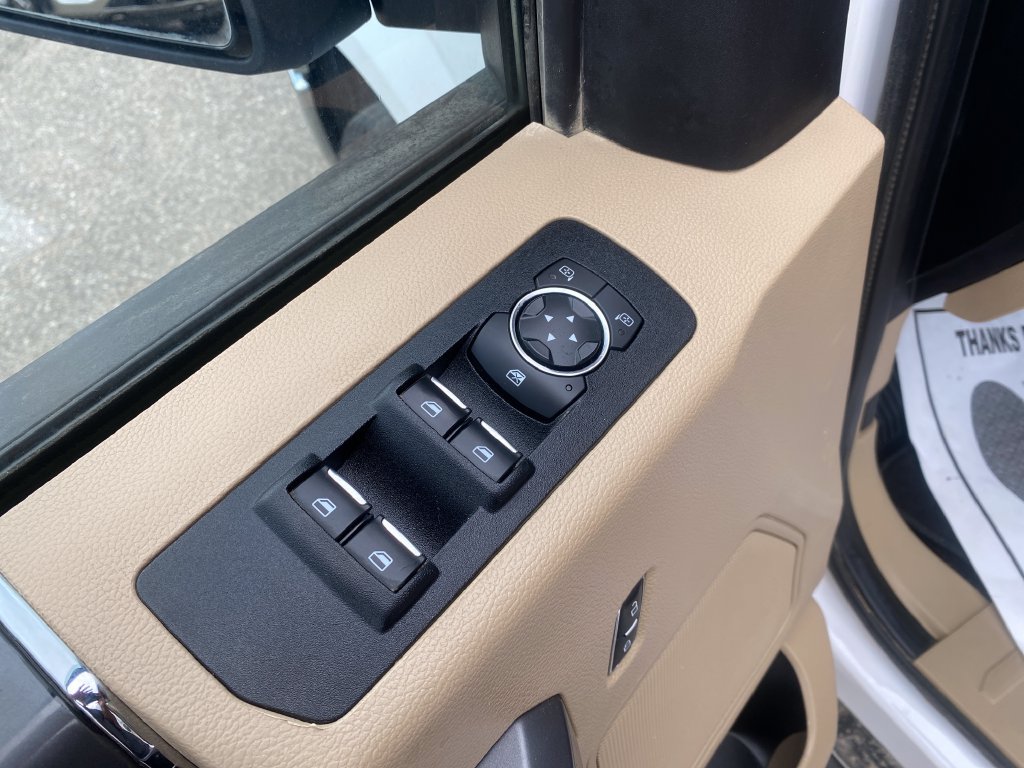 Used 2020 Ford F150 XLT w/ Equipment Group 302A Luxury AWD/4WD image 13